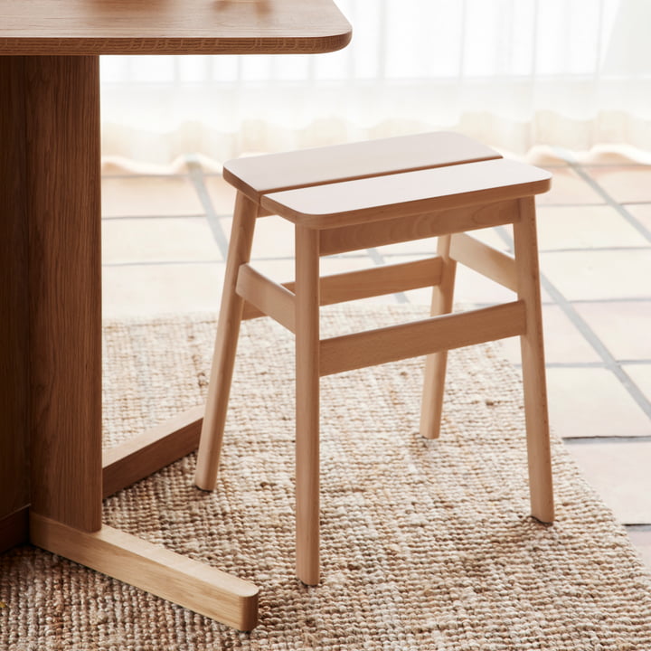 Angle Standard Hocker von Form & Refine