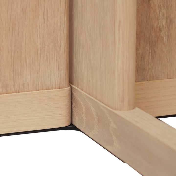 Quatrefoil Tisch von Form & Refine