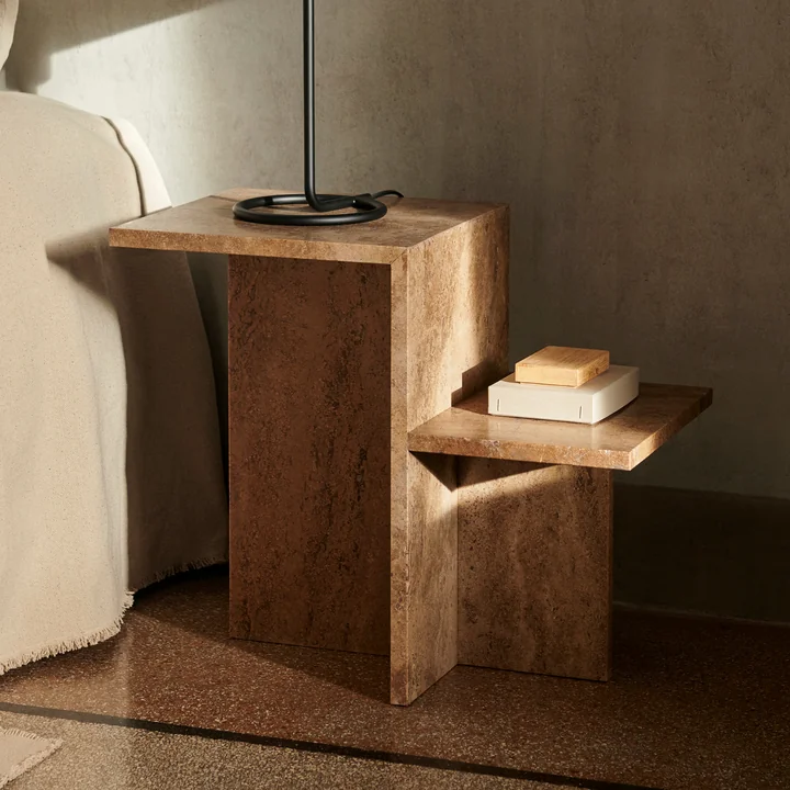 Ferm Living - Distinct Beistelltisch, dunkelbraun Travertin-Stein