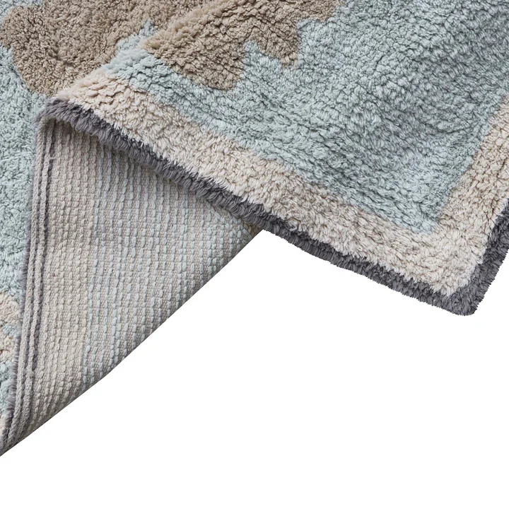 Vintage Map Teppich, 200 x 140 cm, blau / grün / rose / natur von Lorena Canals