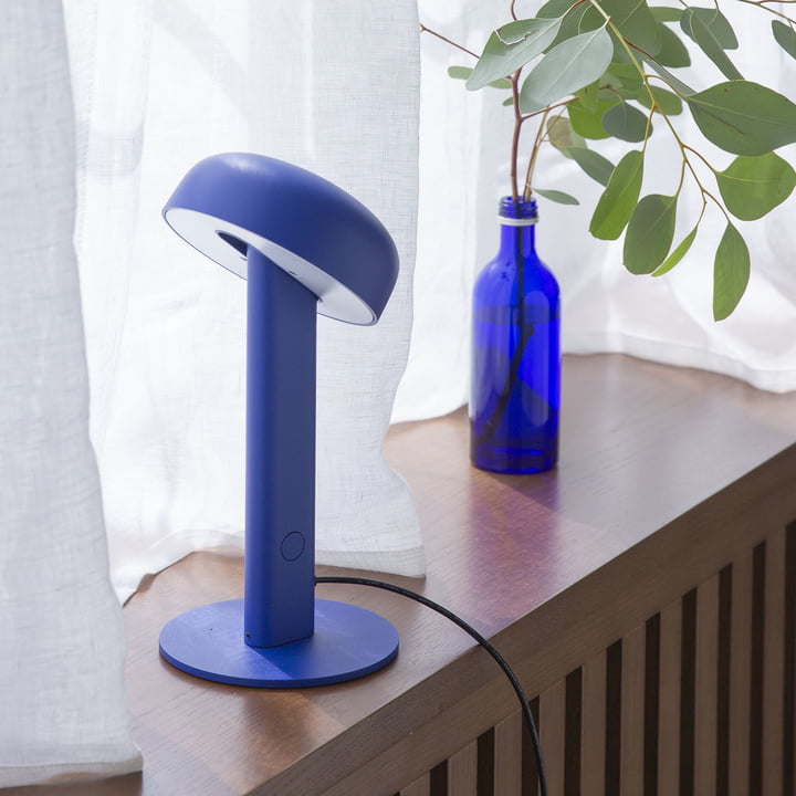 NOD Tischlampe LED, majorelle-blue von TipToe