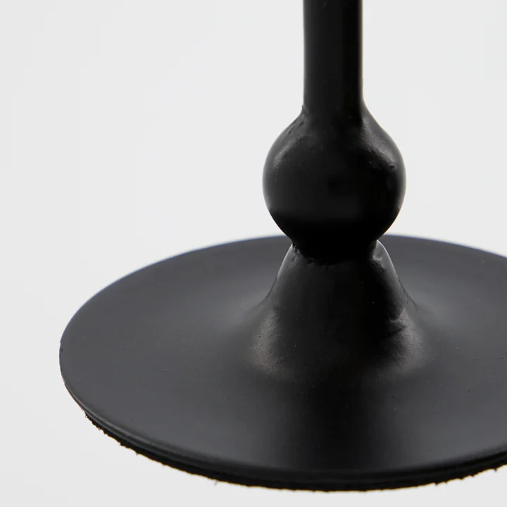 Folk Kerzenständer von House Doctor in der Farbe schwarze Antike