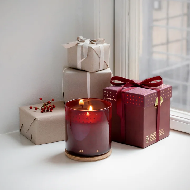 Duftkerze mit Deckel von Skandinavisk