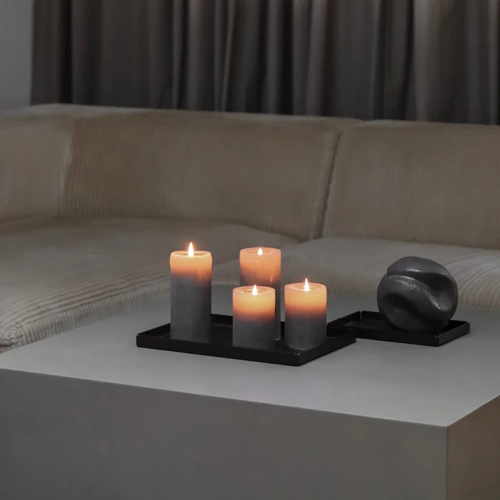 Tablett, schwarz von Nichba Design