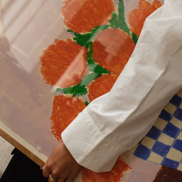 Orange Flowers von Carla Llanos für The Poster Club