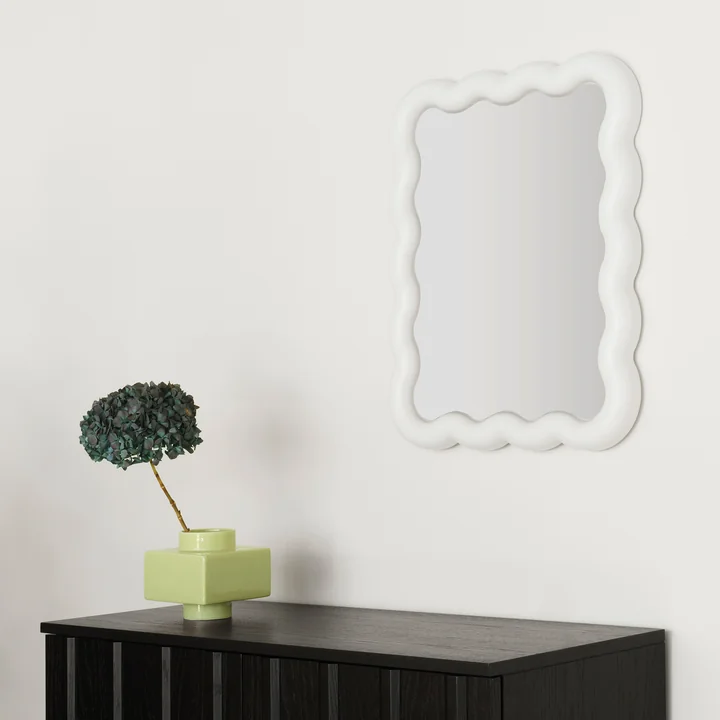 Deko Objects und Illu Spiegel, 65 x 50 cm, weiss von Normann Copenhagen