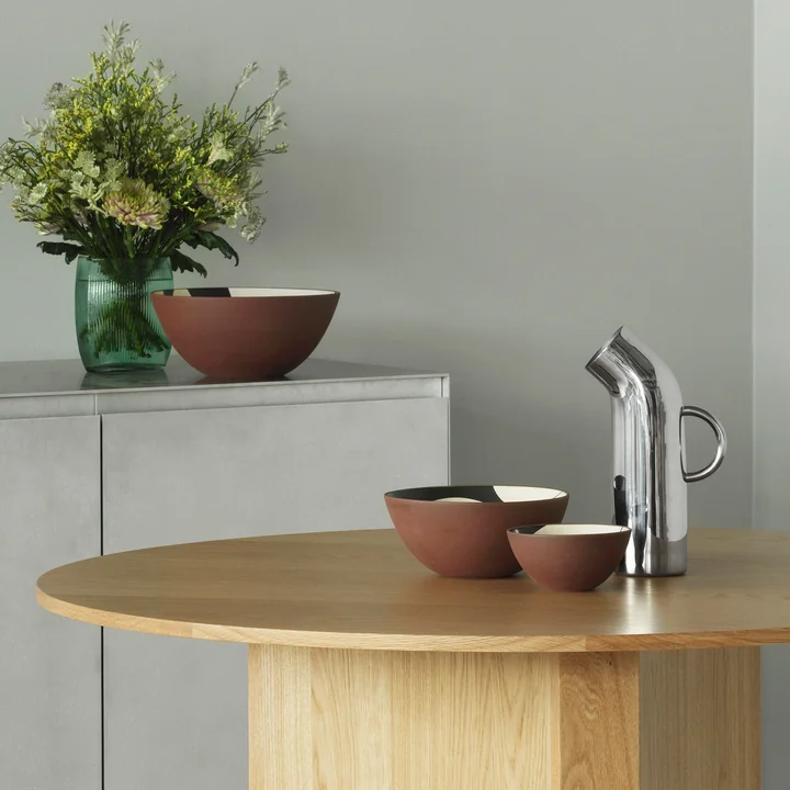 Line Schale, red clay von Normann Copenhagen