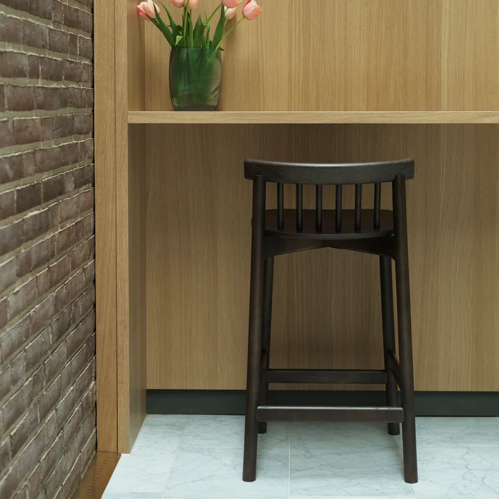 Pind Barstuhl, 65 cm, schwarz gebeizt von Normann Copenhagen