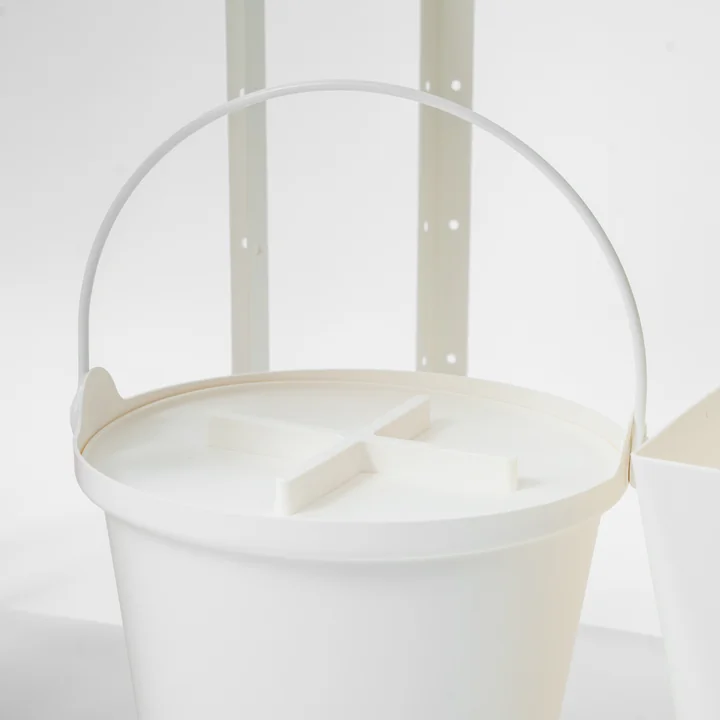 H2O Eimer mit Deckel von Authentics