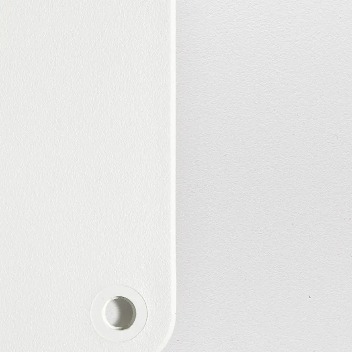 Eames Plastic RE Materialmuster von Vitra in den Farben weiss und baumwollweiss