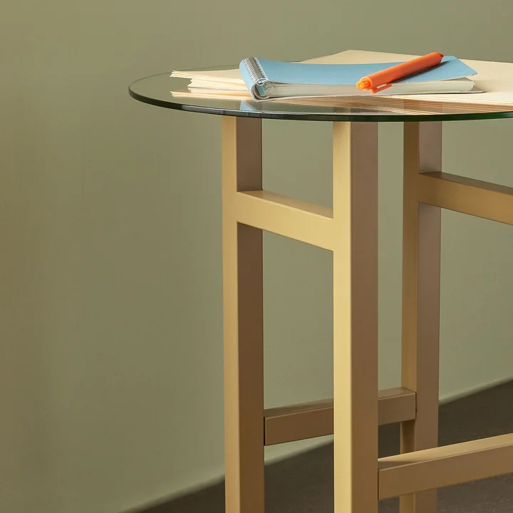 Elevate Beistelltisch von Hübsch Interior