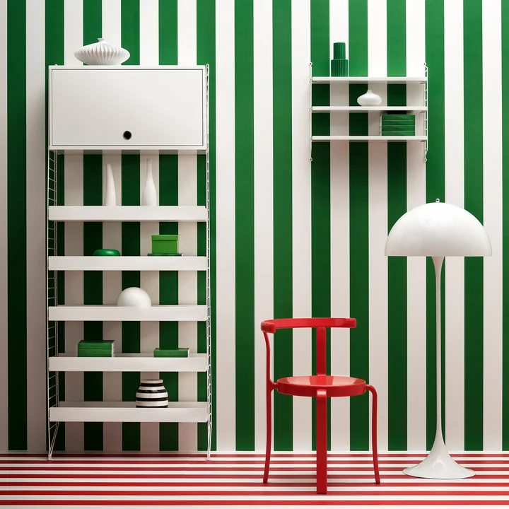 String - Schrankelement mit Klapptür