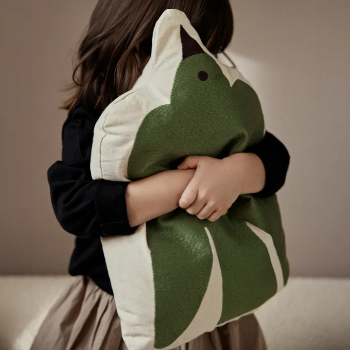 Swif Bird Kissen, avocado green von Ferm Living