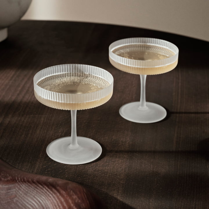 Ripple Champagnerglas (2er-Set), frosted von ferm Living