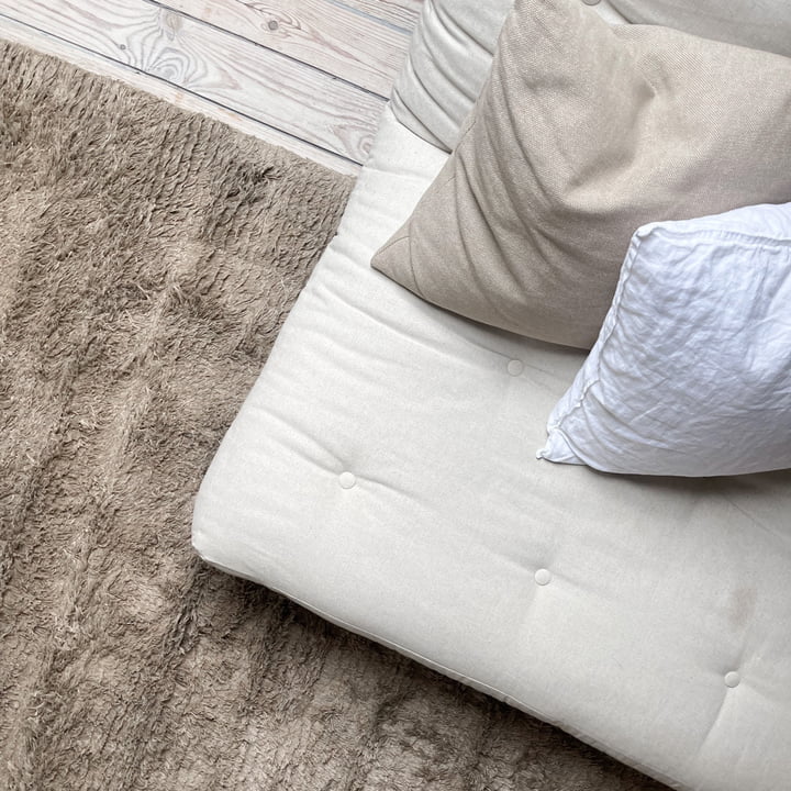 Lean Schlafsofa, Kiefer natur / linen von Karup Design