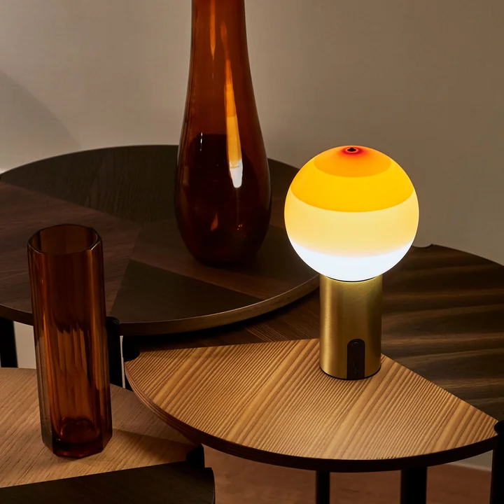 Dipping Light LED Akkuleuchte von marset