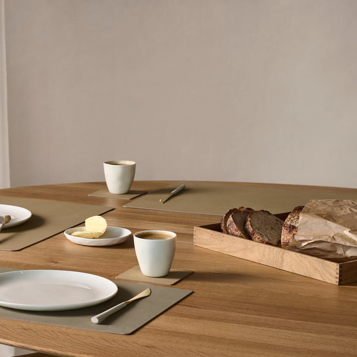 LindDNA - Even Teak Tablett Square
