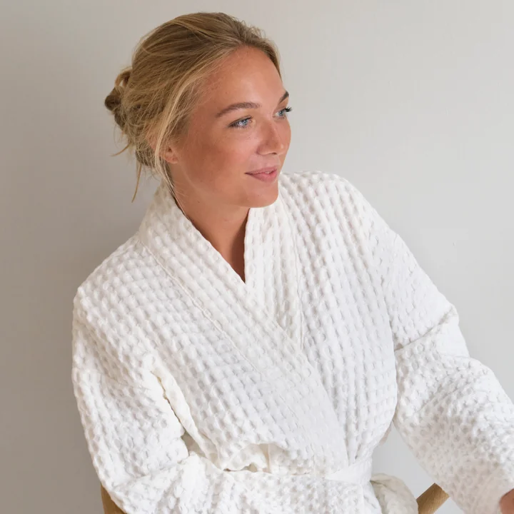 Big Waffle Bademantel von The Organic Company