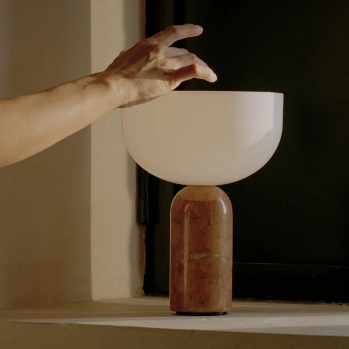 Kizu Portable LED Tischleuchte mit Akku von New Works