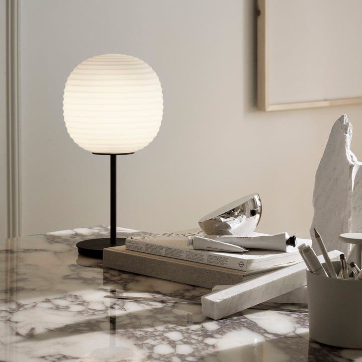 New Works - Lantern Tischleuchte S opal / matt