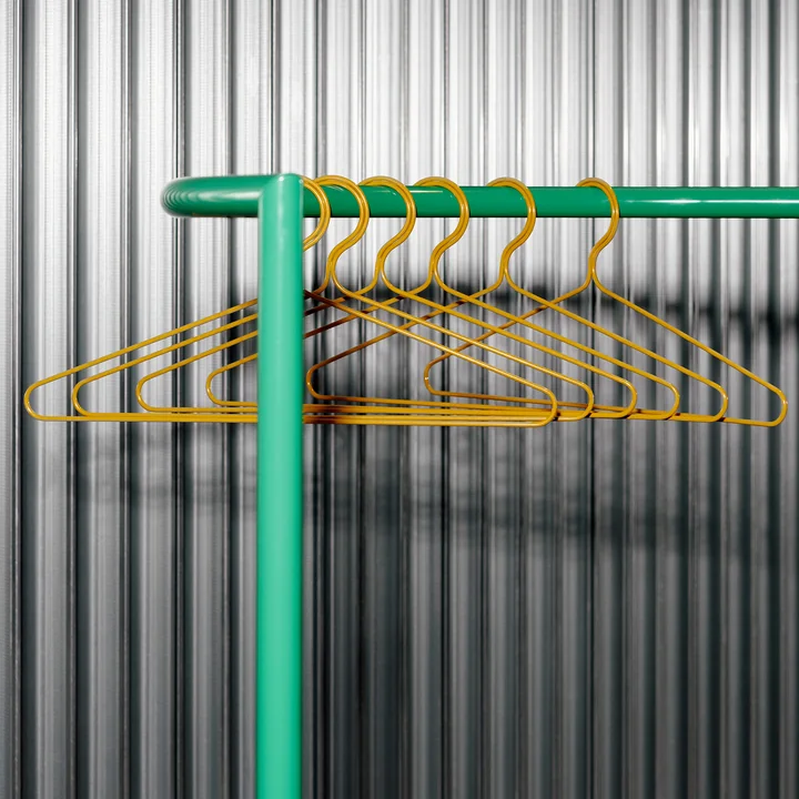 Colour Kleiderbügel, dijon von HAY