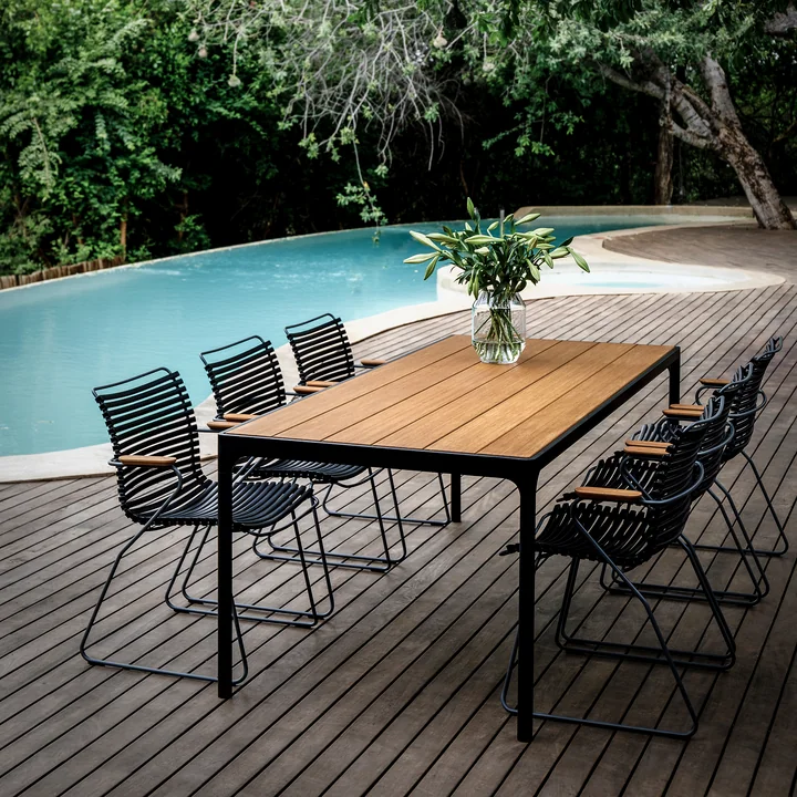 HOUE - CLICK Outdoor Dining Armlehnstuhl mit niedriger Lehne