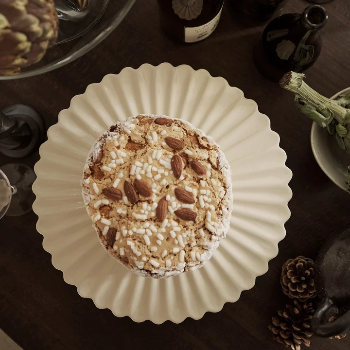 Fountain Tortenplatte, off-white von Ferm Living