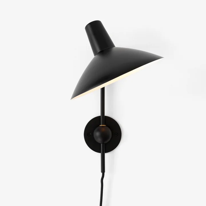 Tripod HM12 Wandleuchte von &Tradition