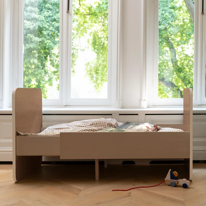 Form Baby & Junior Bed von Nofred