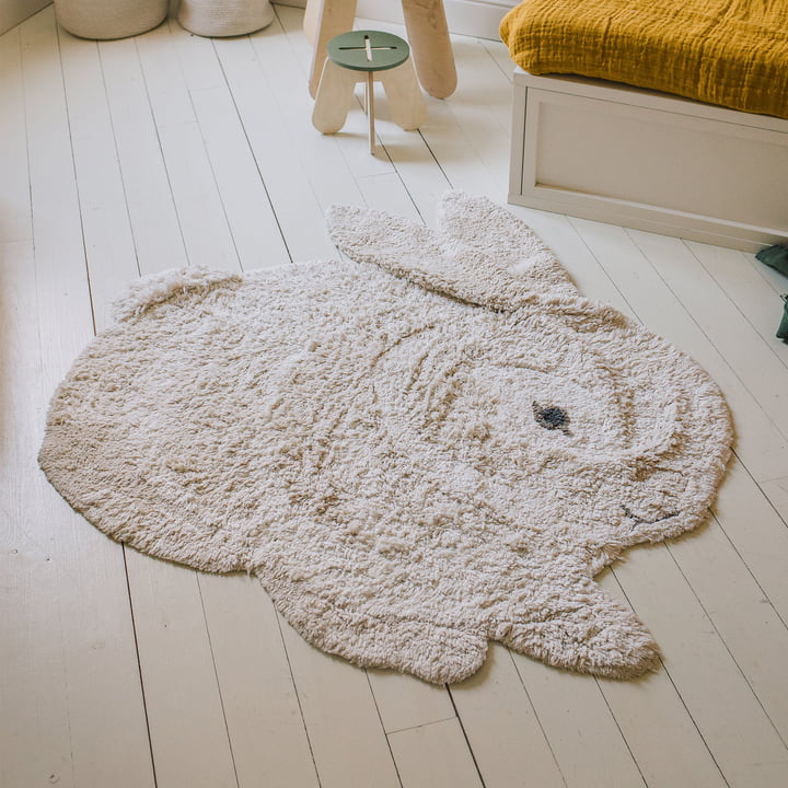 Animal Kinderteppich Hase von Lorena Canals