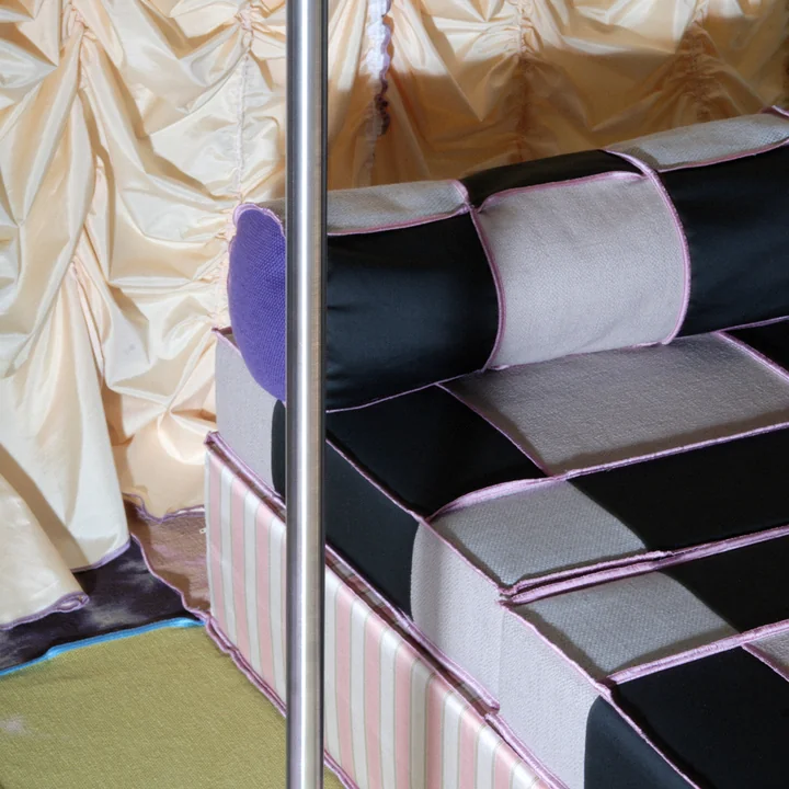 Bolster Nackenrolle, smokey quartz von Juslin Maunula