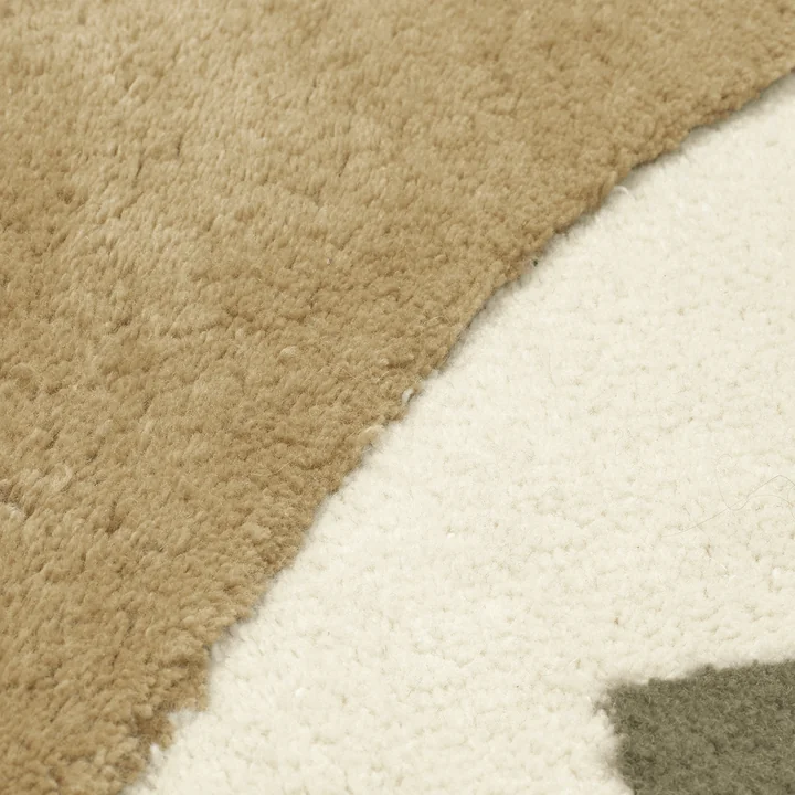 Ferm Living - Bloco Tuftteppich, green / off-white