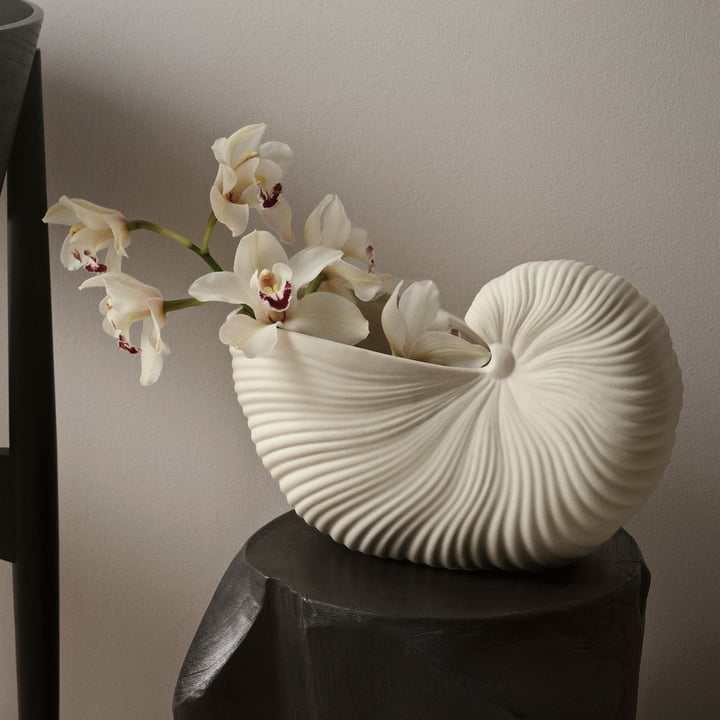 Shell Pot von ferm Living in off-white 