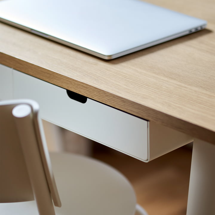 TipToe - NEW MODERN Schreibtisch mit Schuladen