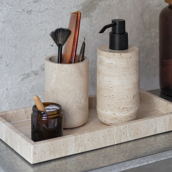 Mette Ditmer - Travertine Zahnputzbecher und Siefenspender, tall, leinen