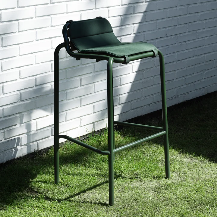 Normann Copenhagen - Vig Barstuhl, H 75 cm, schwarz mit Sitzauflage, dunkelgrün