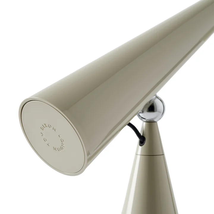 Tom Dixon - Pose Task LED Tischleuchte, putty