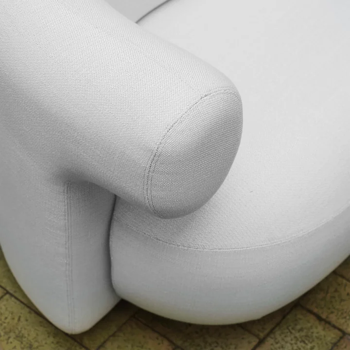 Normann Copenhagen - Burra Outdoor Lounge Chair mit Rückdrehfunktion, wolf (Wander J617)