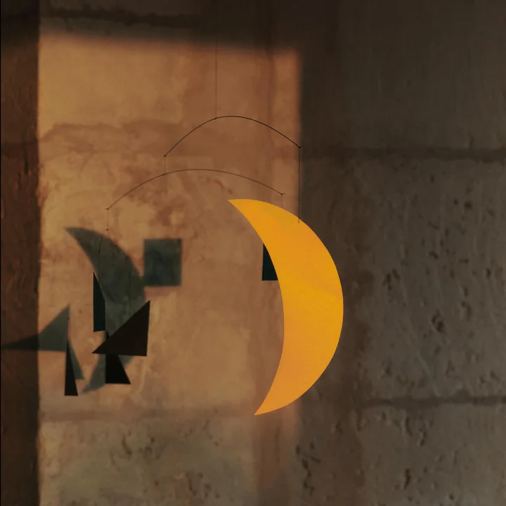 Ferm Living x Utzon - Phase Mobile, 30 x 40 cm, schwarz / gold