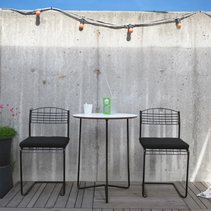 Grythyttan - High Tech Gartentisch Ø 60 cm, weiss / schwarz