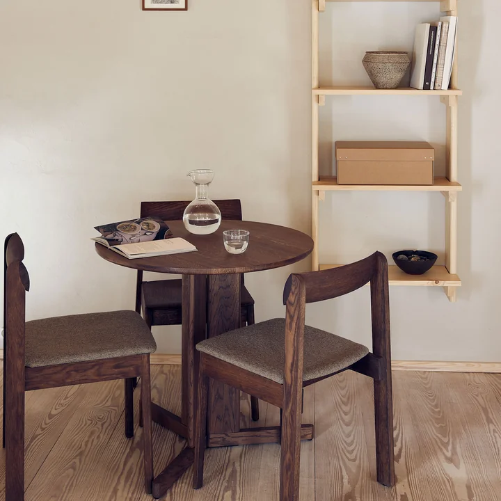 Form & Refine - Trefoil Tisch