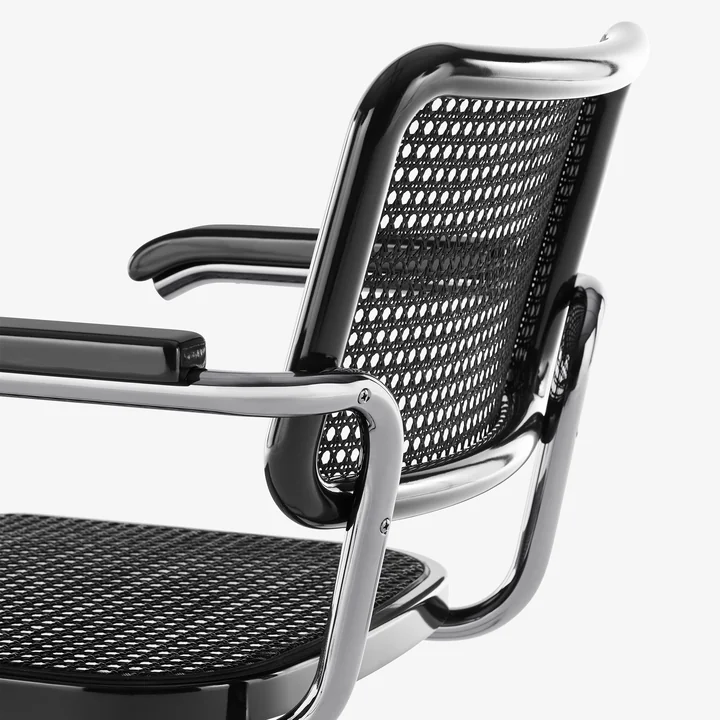 Thonet - S 64 V Serious Armlehnstuhl, Titan /graphit-schwarz / Rohrgeflecht mit Kunststoffstützgewebe (JS. by Jil Sander)