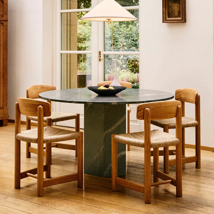 Gubi - Daumiller Stuhl, goldkiefer / natur