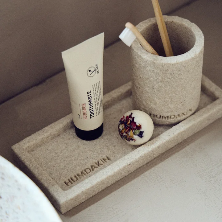 Humdakin - Sandstein Tablett, 10 x 25 cm, natur und Sandstein Zahnbürstenhalter, natur