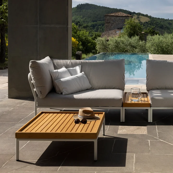 HOUE - Level 2 Sofa, links, muted white / ash, Couchtisch 81 x 81 cm bambus, muted white