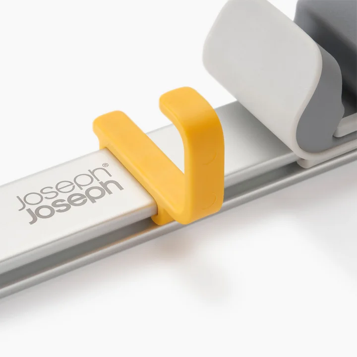 Joseph Joseph - CleanTech Wandhalterung für Putzgeräte, silber