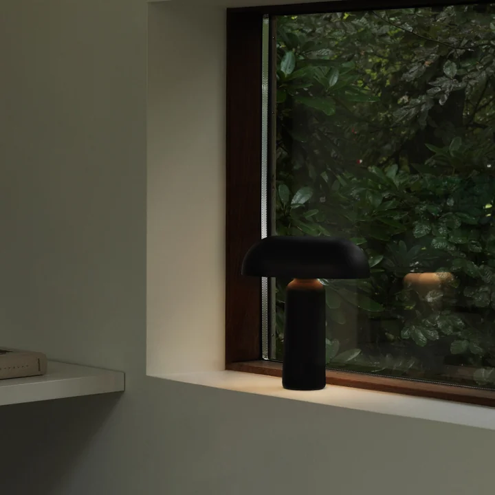 Normann Copenhagen - Porta LED Akku-Tischleuchte