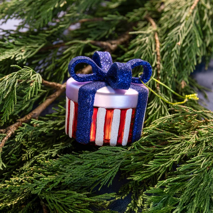 &klevering - Gift Ornamente, rot / mehrfarbig