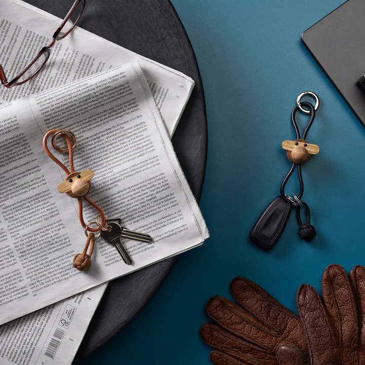 Kay Bojesen - Affe Schlüsselanhänger, Teak geölt / Limba geölt / silber / Leder schwarz