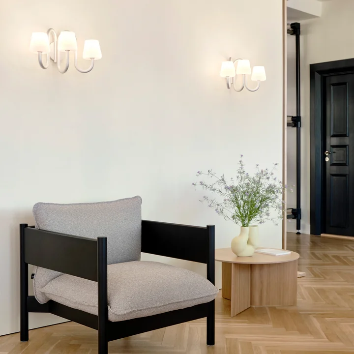 HAY - Apollo Wandleuchter, weiss opal glas